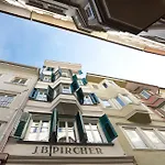 Arcade Apartments